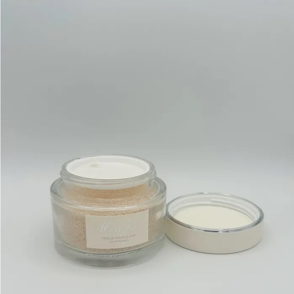 NWOT Miss Dior bath pearls - 3.5oz, NWOB SEALED - Picture 2 of 5